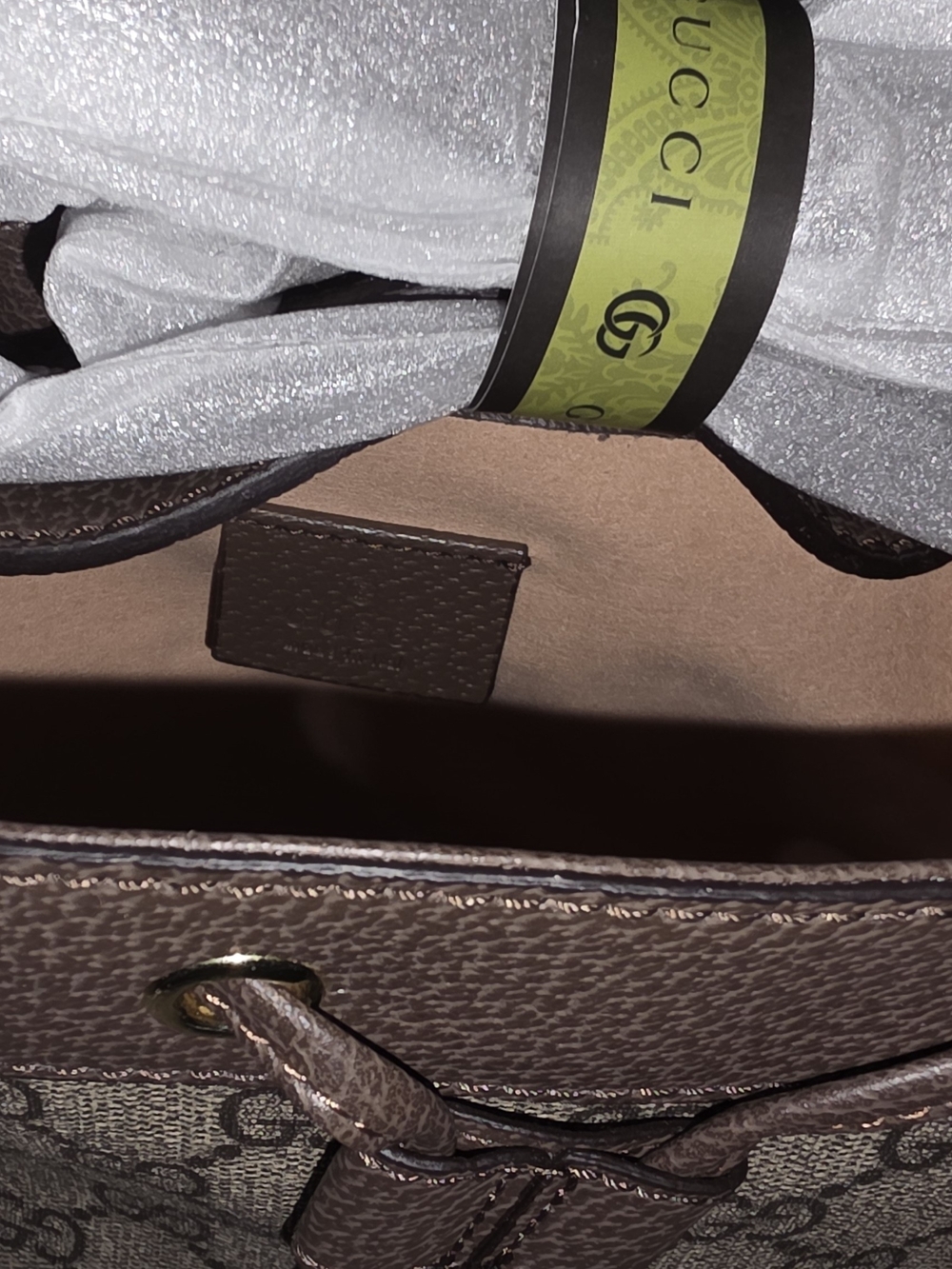 Gucci Crossbody Bag - Picture 5 of 8